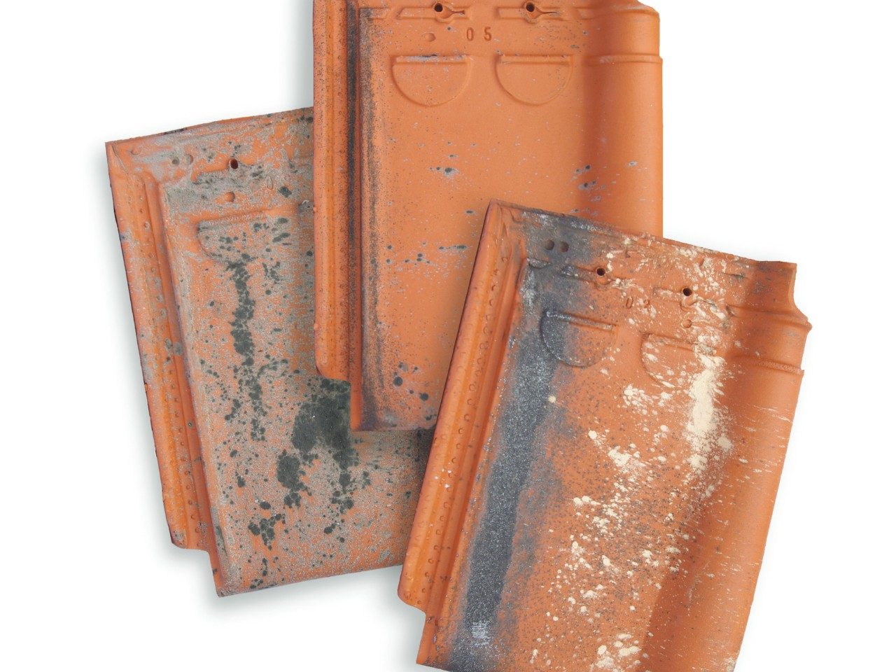 Single product shot of a Stormpan 44 Cottage roof tile