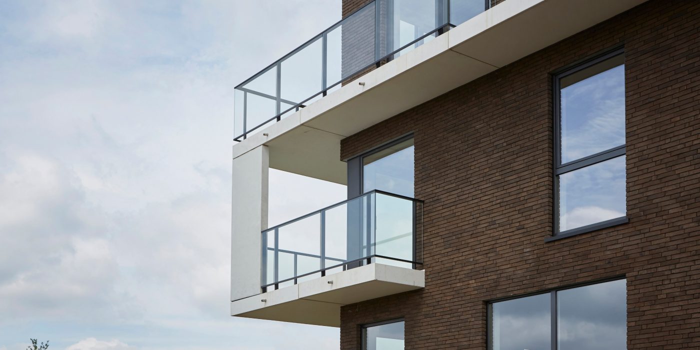 Referentie met Pagus Bruin Zwart