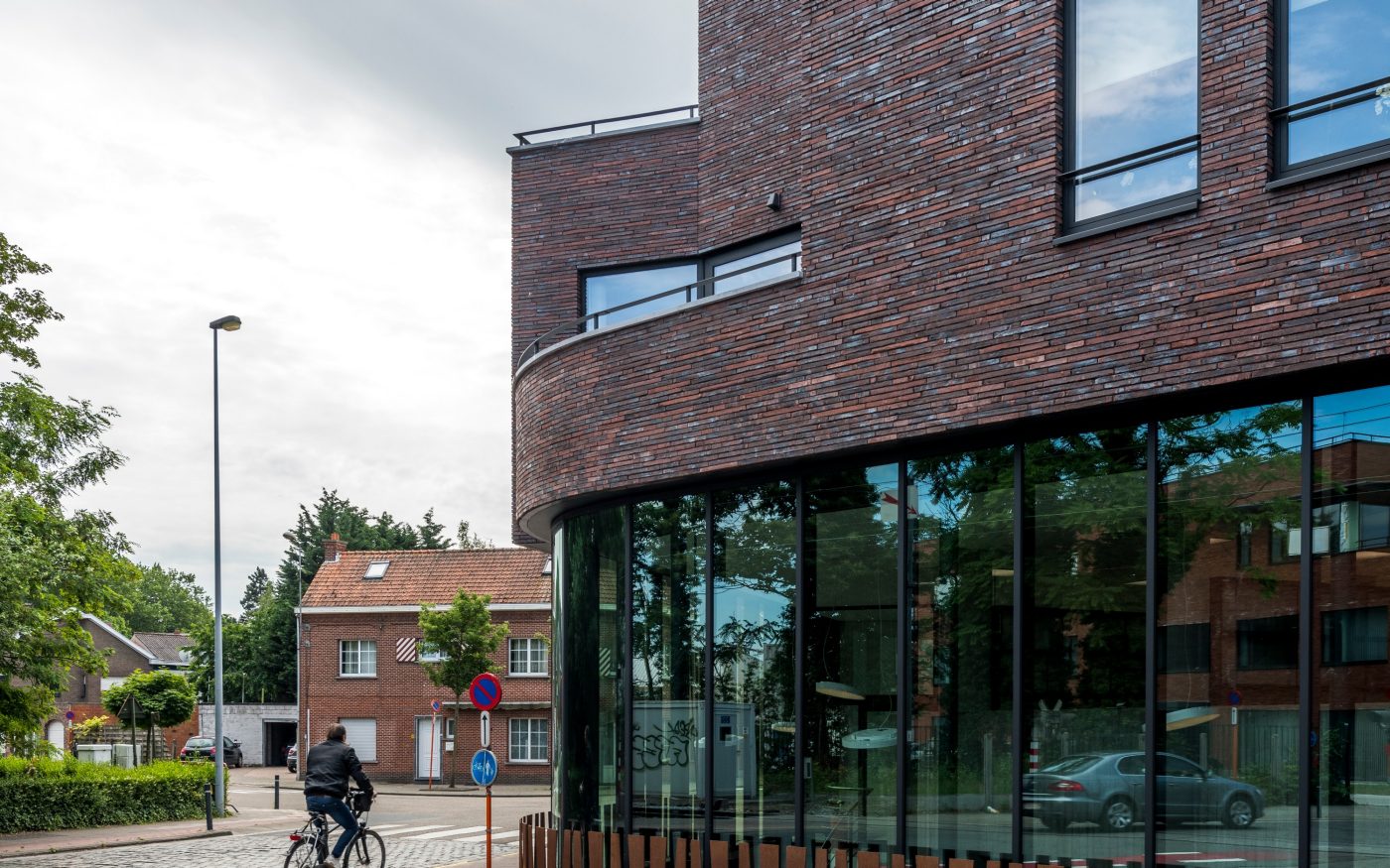 Reference photo new construction healthcare and apartment in Zele