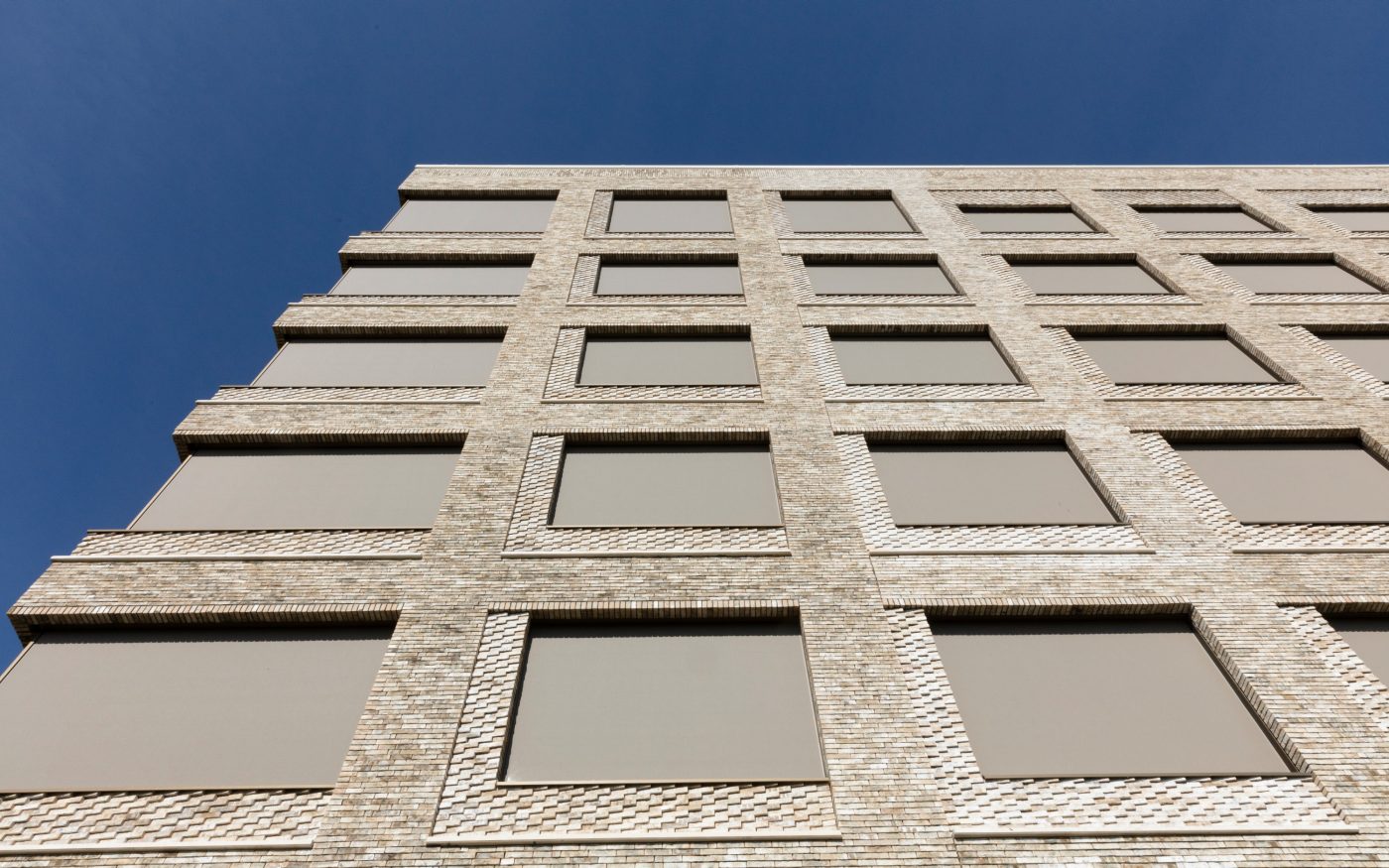 Reference photo new construction office building in Kortrijk