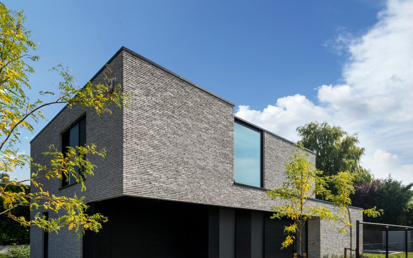 Reference photo new construction single family in Marke