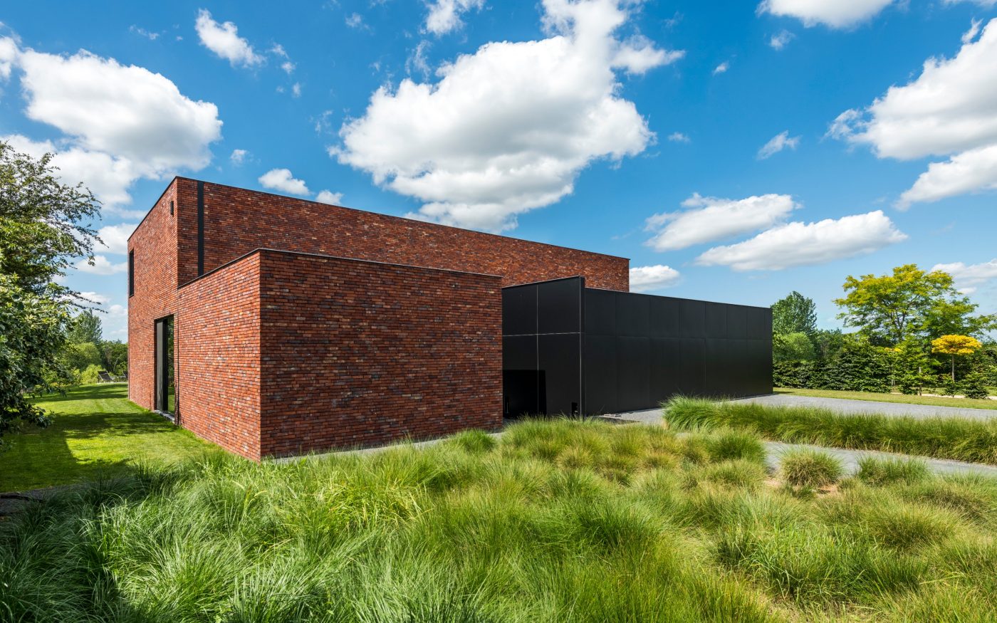 Reference photo new construction single family in Kerniel