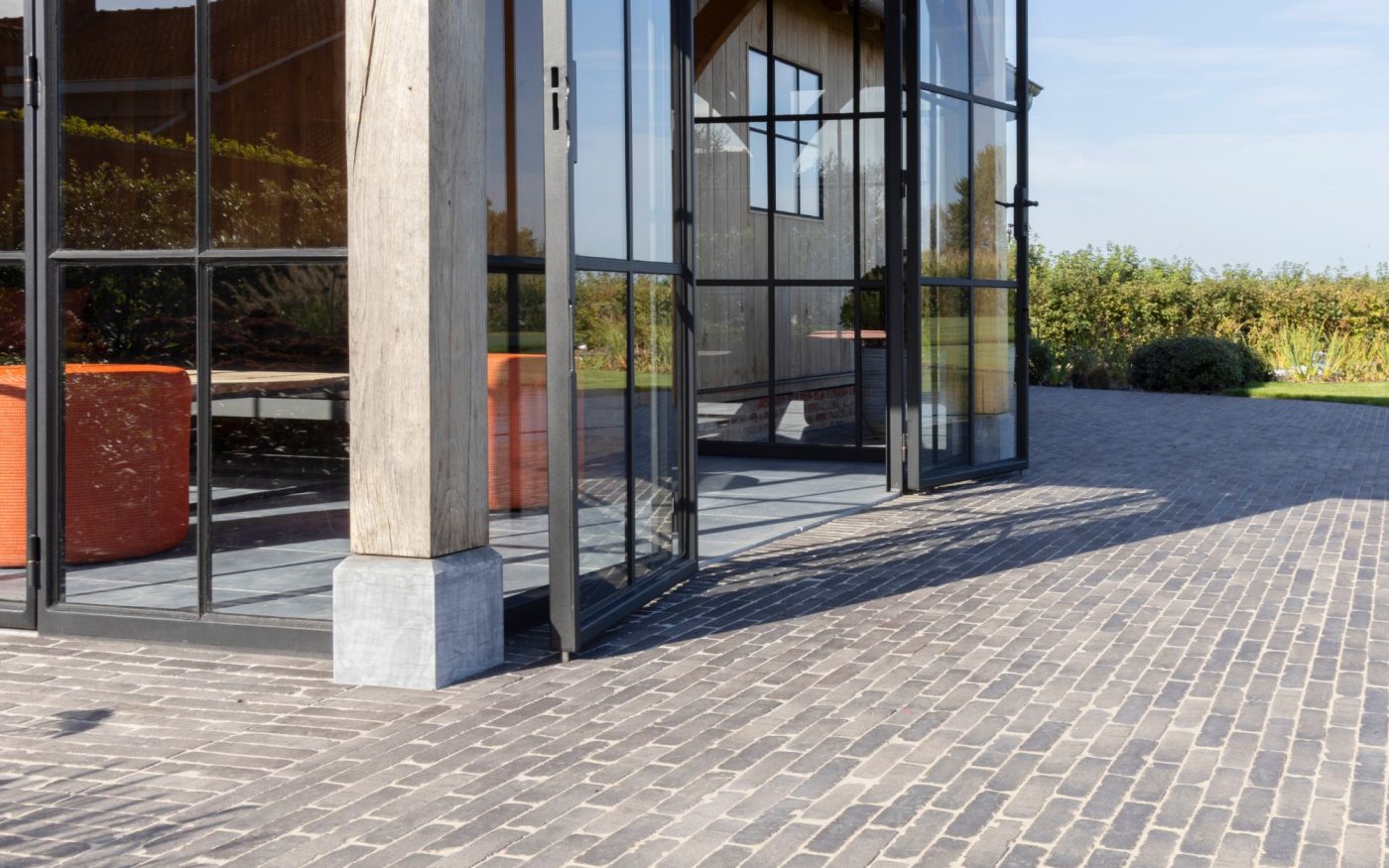 Reference photo private landscaping in 