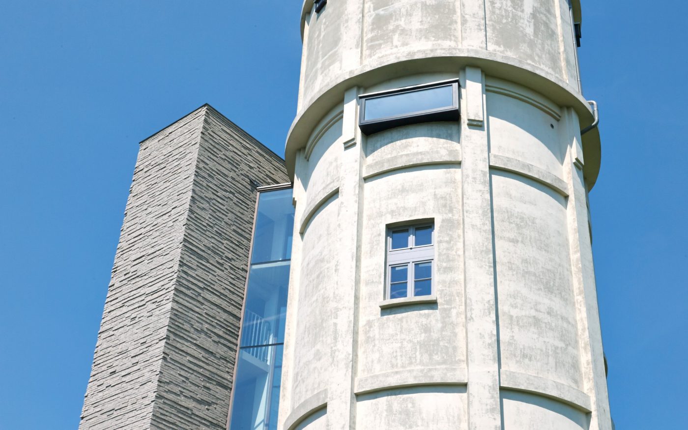 Reference photo renovation utility in Lembeek