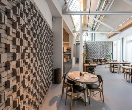 Reference photo renovation interior restaurant in Nieuwpoort