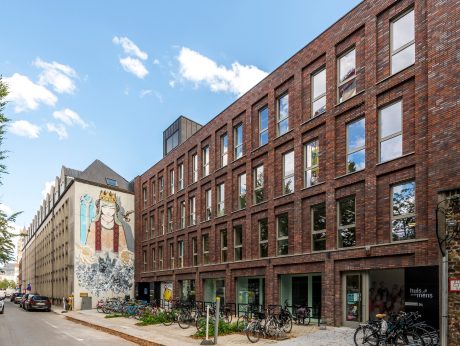 Reference photo renovation utility in Brugge