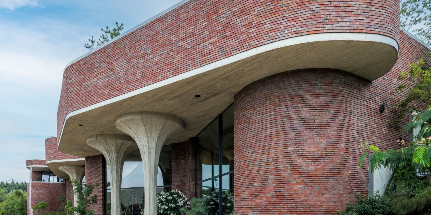 Reference photo new construction commercial building in Laakdal