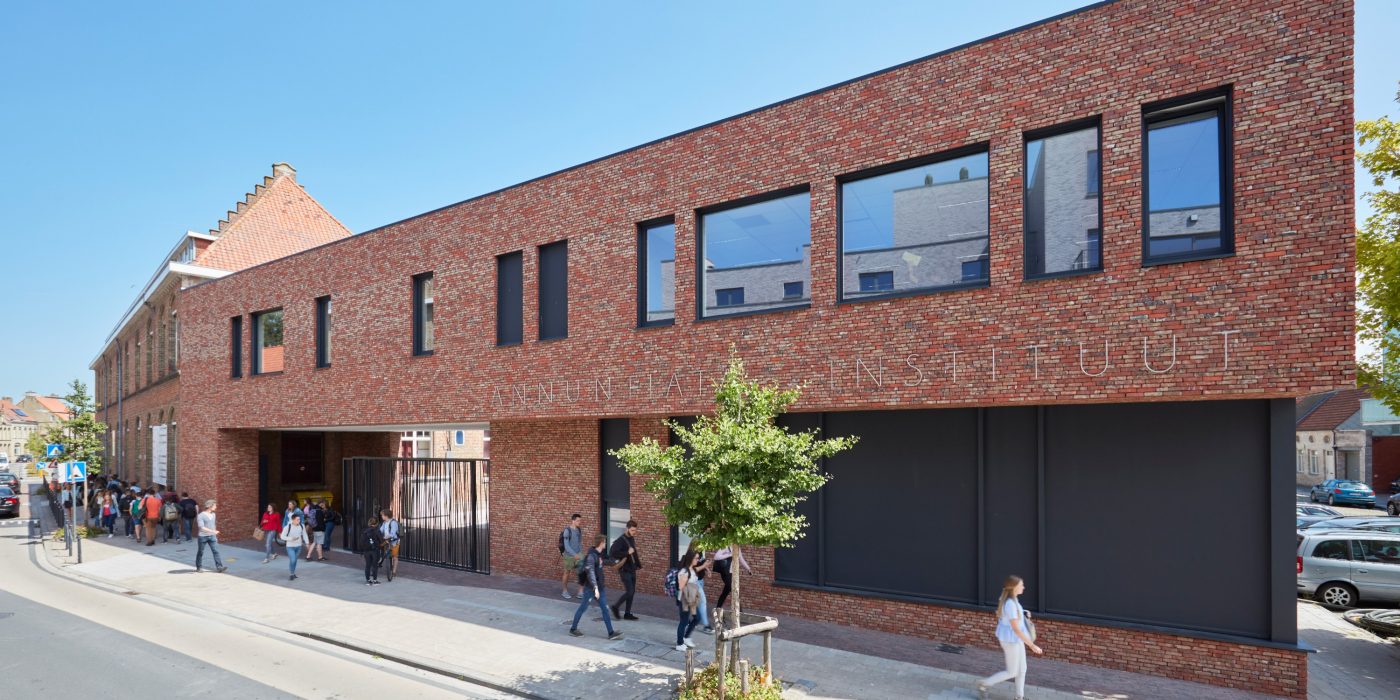 Reference photo extension education in Veurne