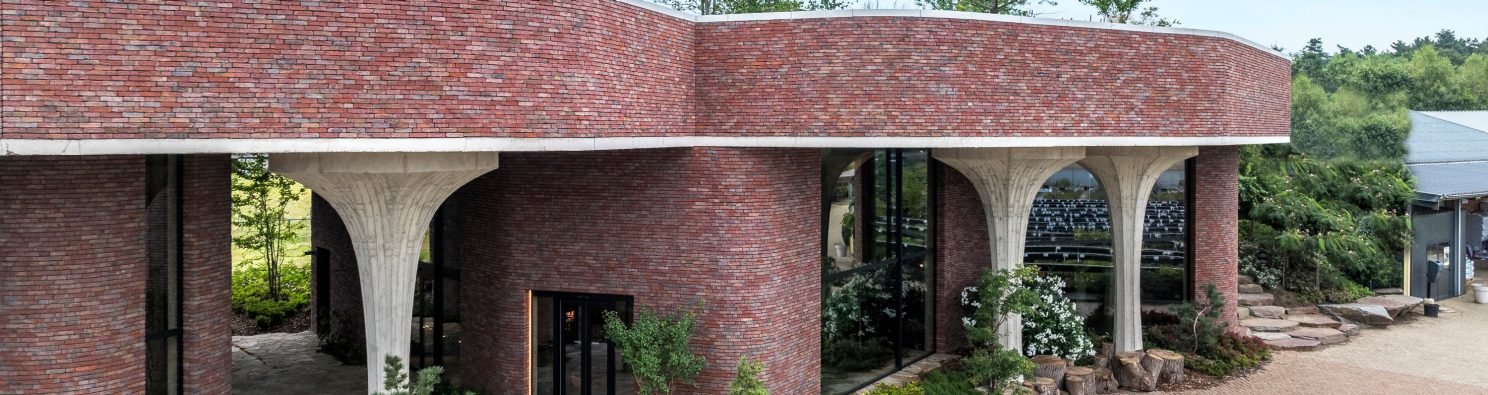 Nieuwbouw handelszaak in Laakdal