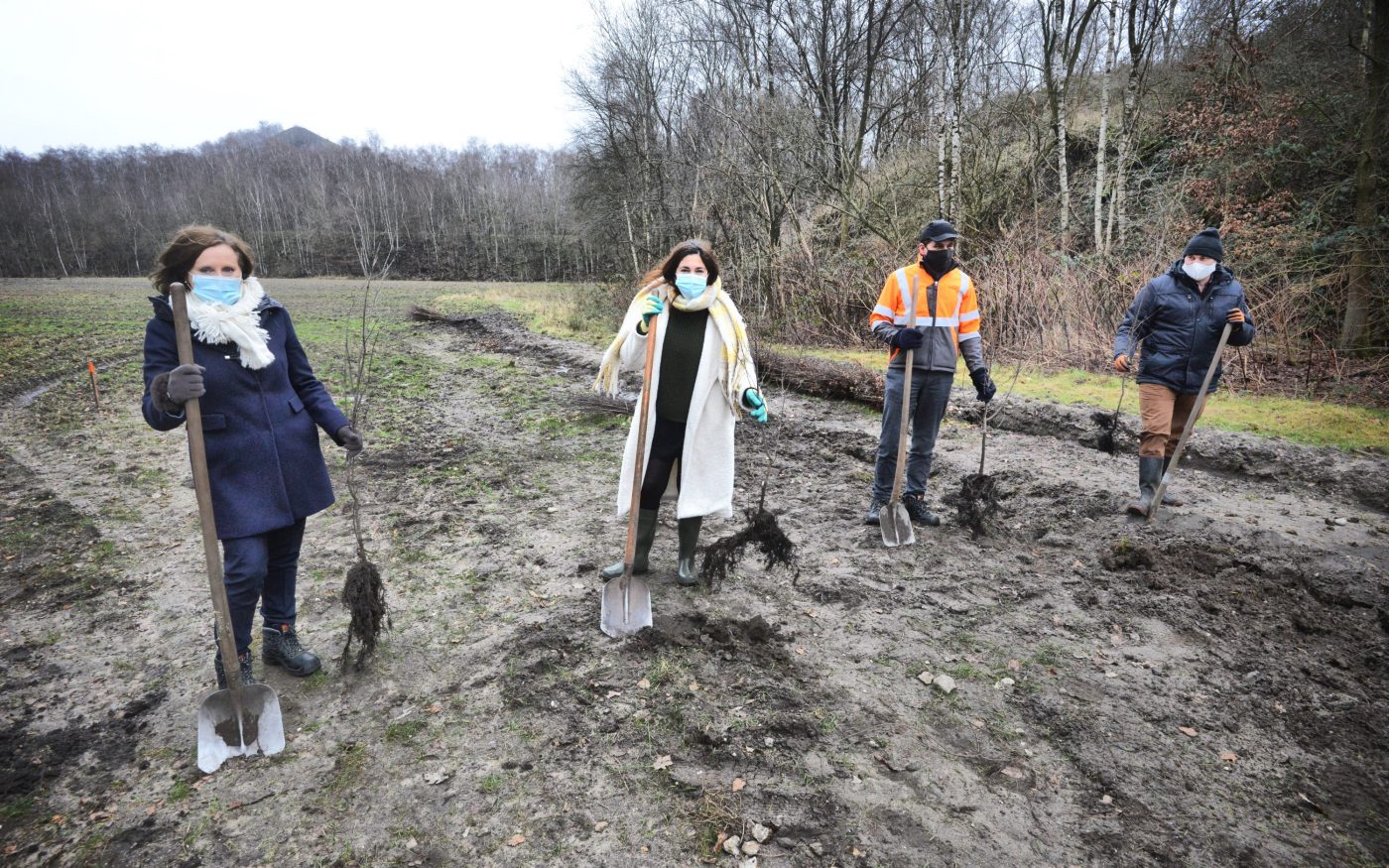 Eerste boomplanting Zwarte Berg
