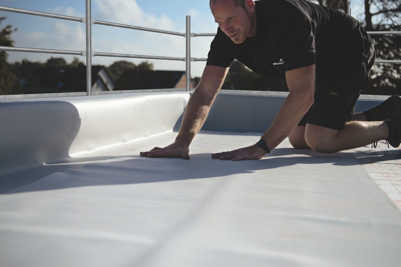 Installing Leadax Roov