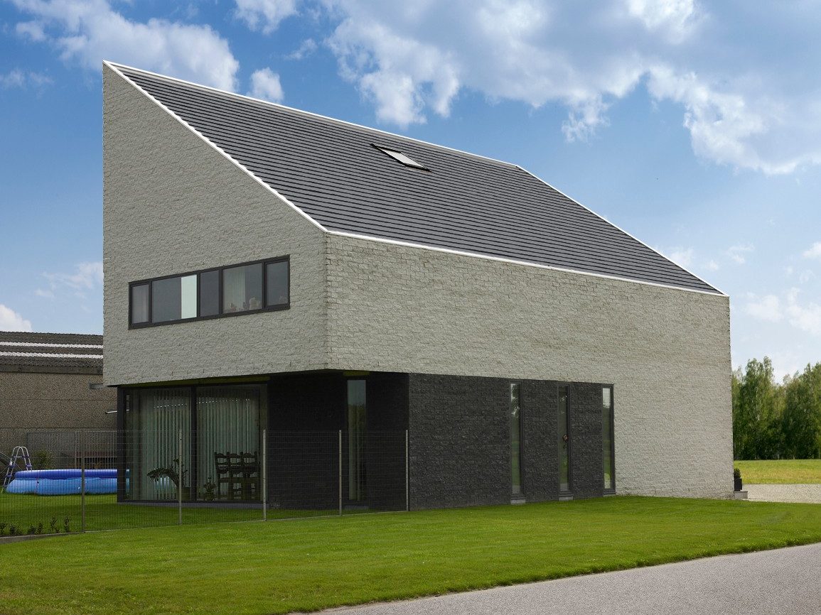 Let’s go swimming in the pool