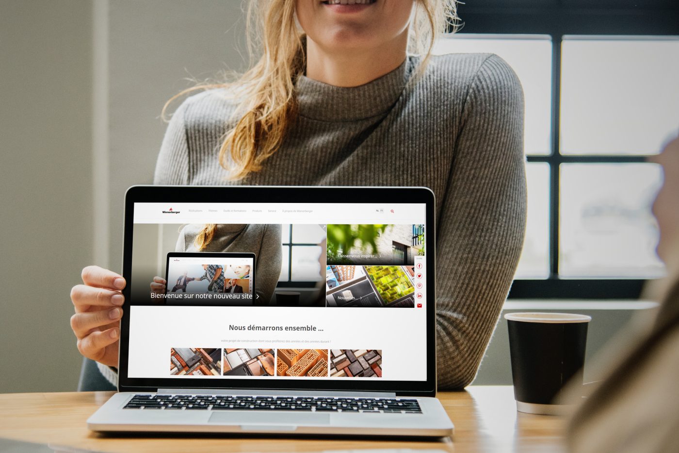 Page d’accueil site web Wienerberger sur portable