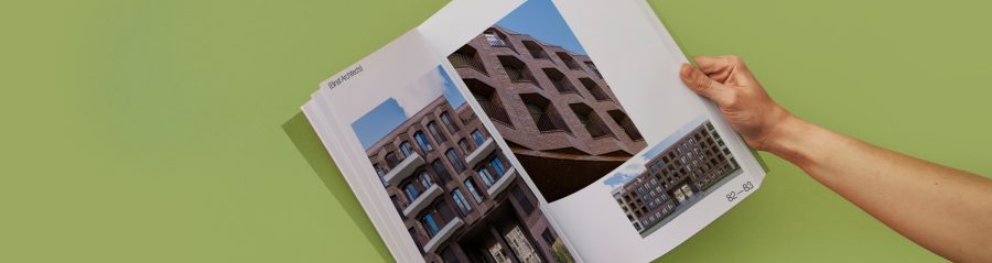 Photo d'une personne en train de consulter le magazine innovate in architecture 16