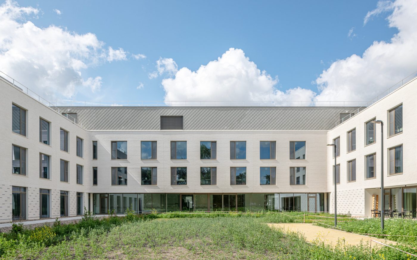 Reference photo new construction healthcare in Brugge