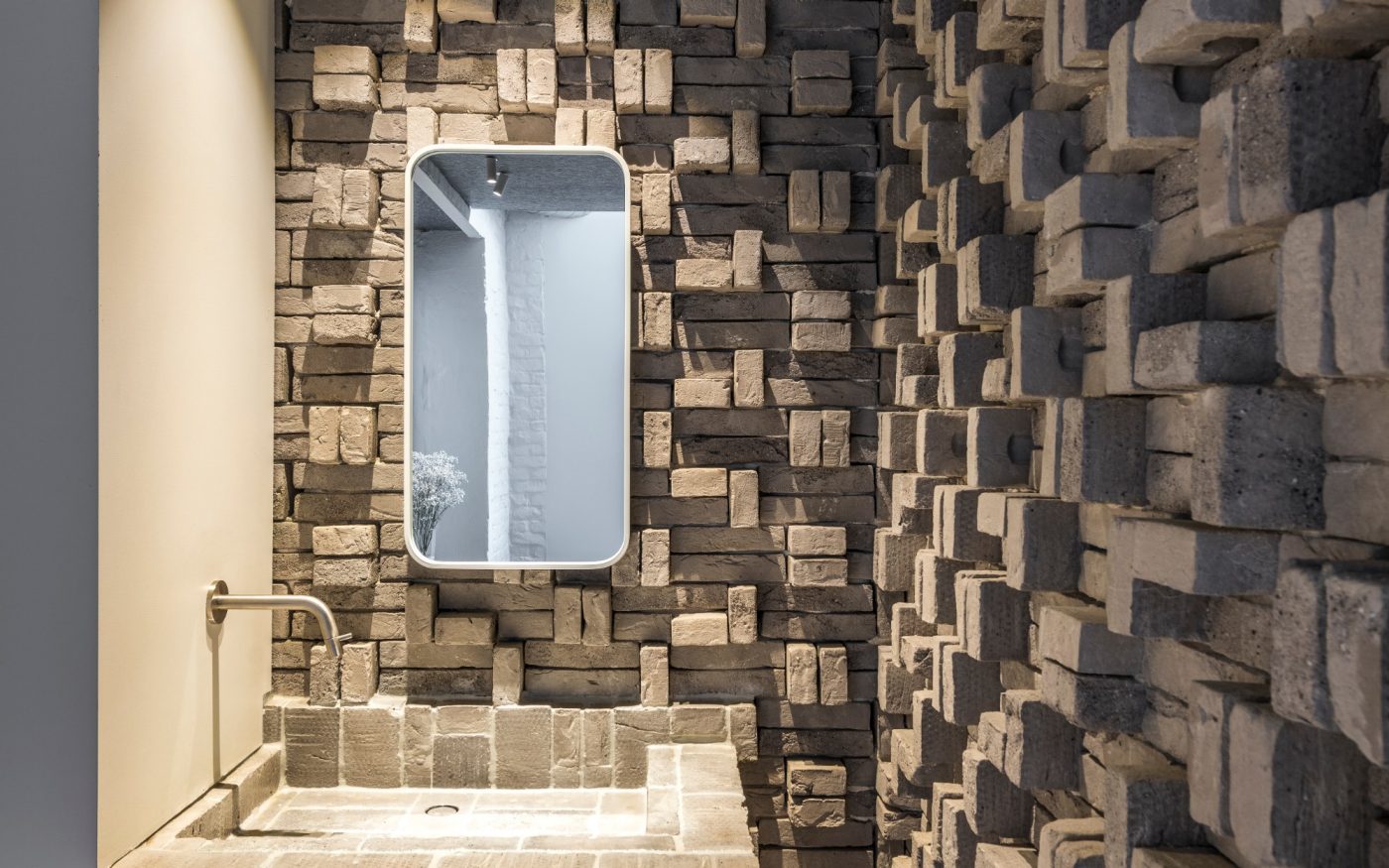 Reference photo renovation interior restaurant in Nieuwpoort