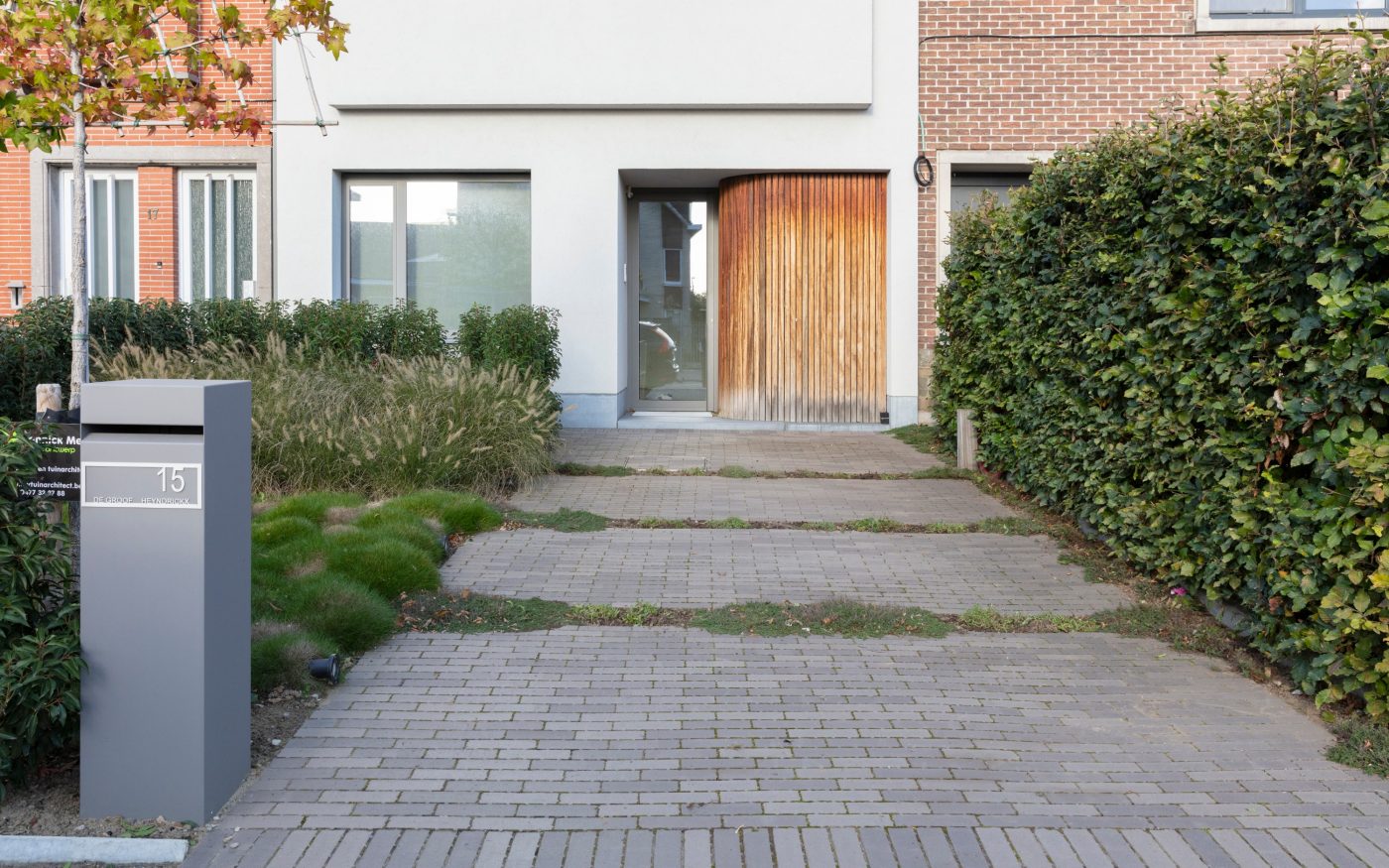 Reference photo private landscaping in Sint-Niklaas