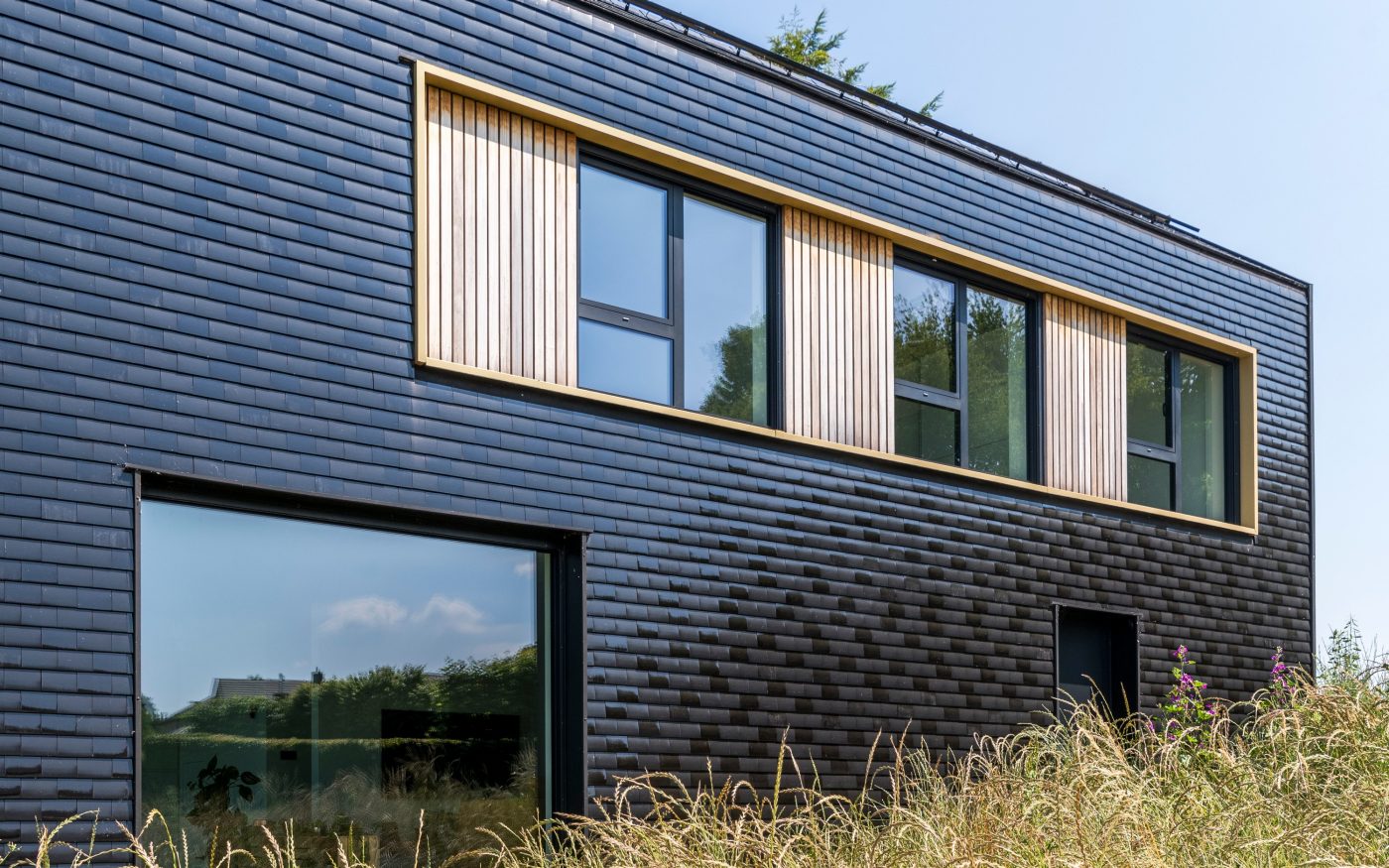 Reference photo new construction single family in Asse