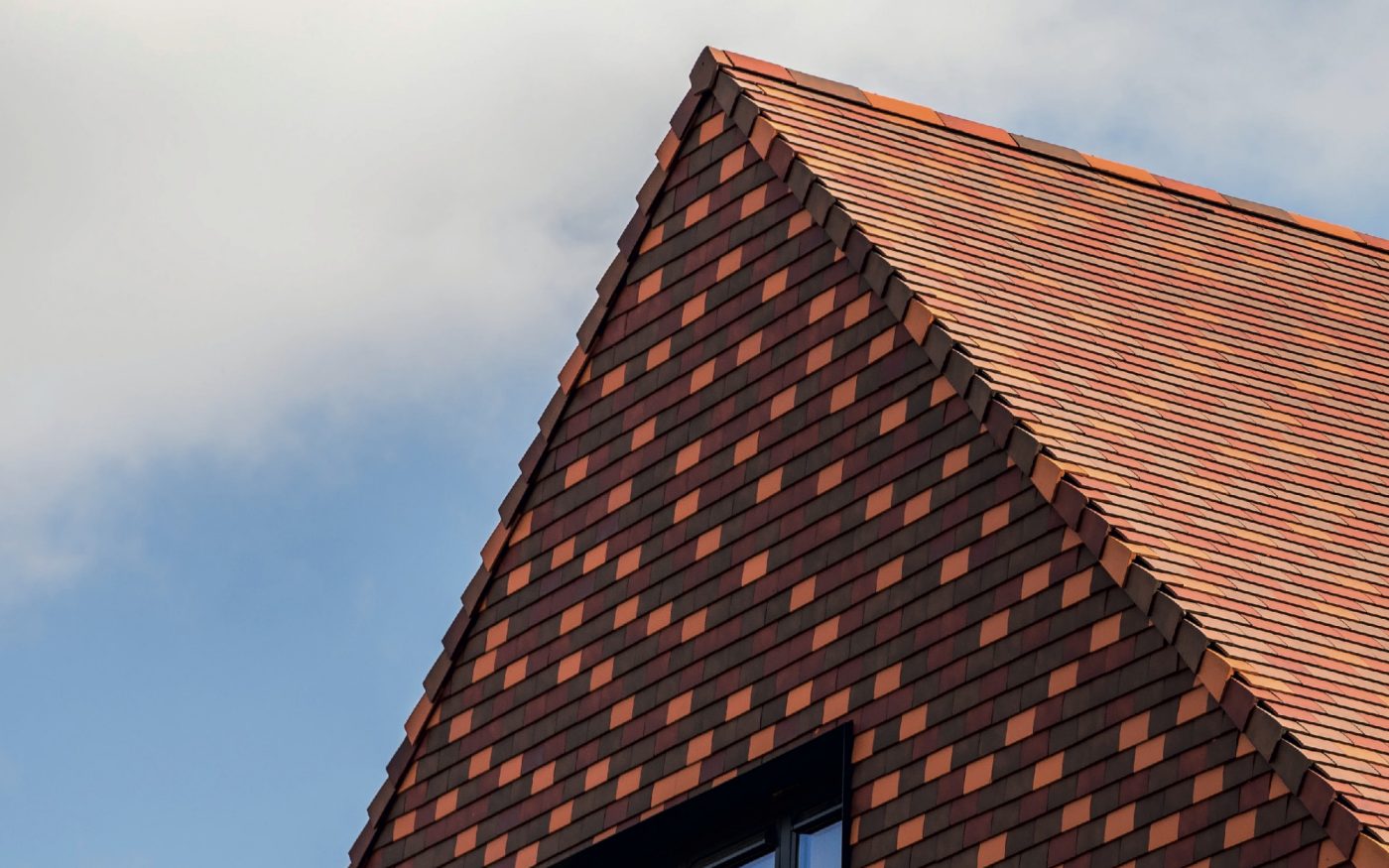 Reference photo new construction single family in Reet