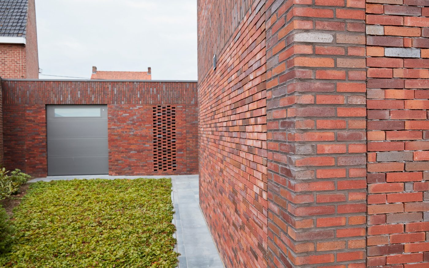 Reference photo new construction single family in Kortemark