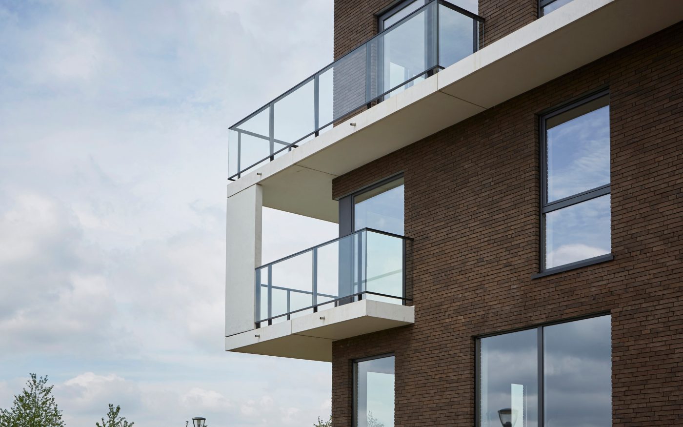 Reference photo new construction single family and apartment in Ronse