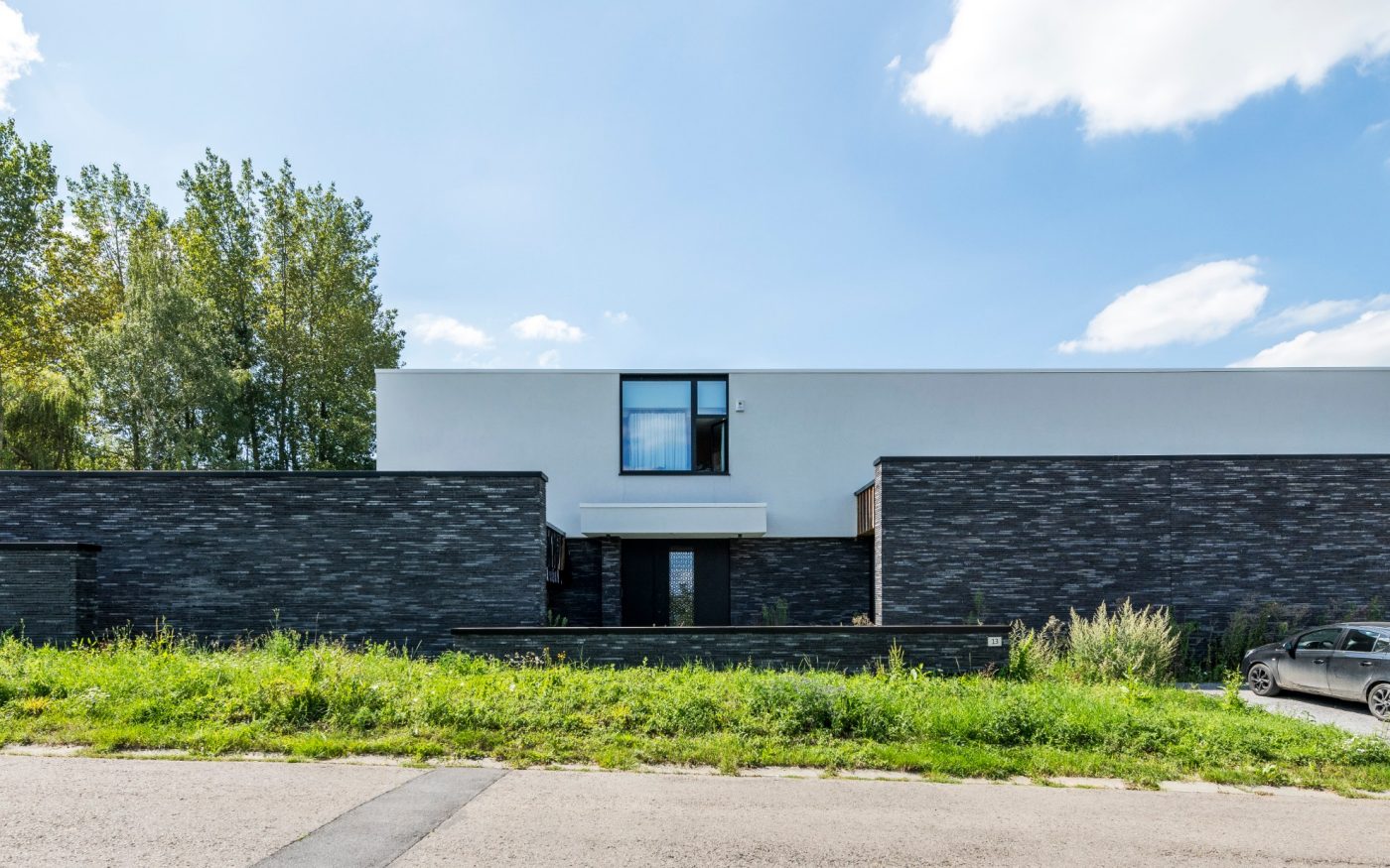 Reference photo new construction single family in Fauroeulx