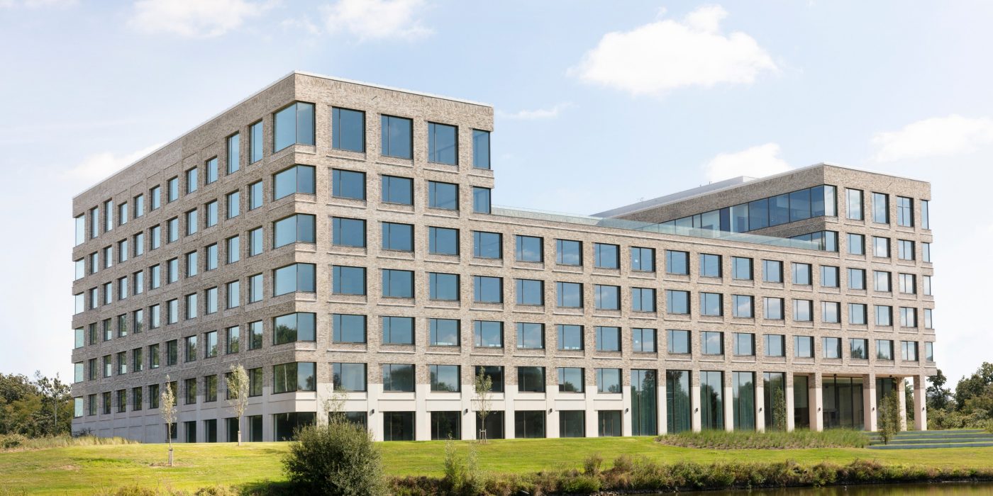 Reference photo new construction office building in Kortrijk