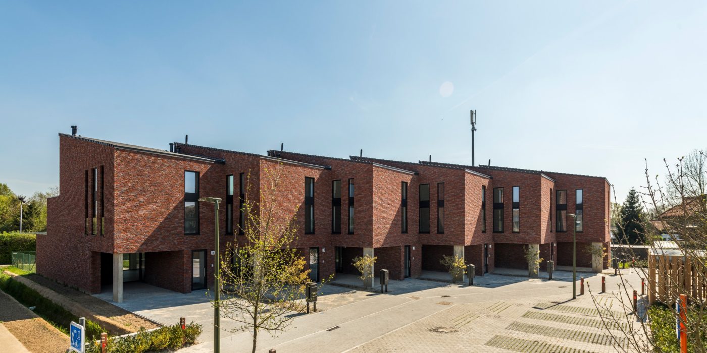 Reference photo new construction single family in Geetbets