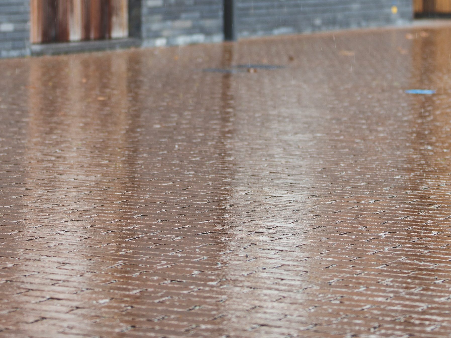 Pavés en terre cuite drainants Passaqua sur le site de Le Quartier Durable à Waregem