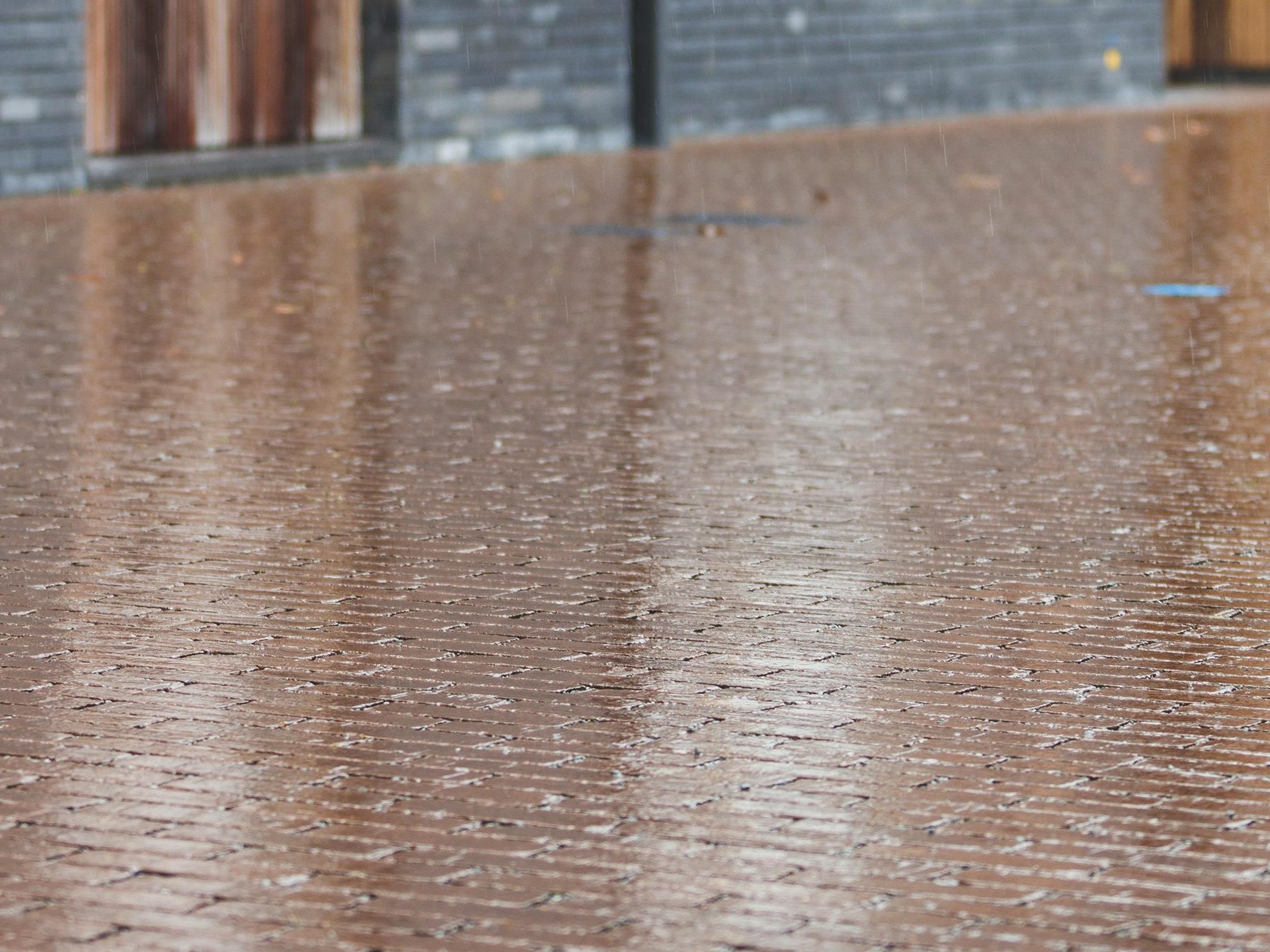 Pavés en terre cuite drainants Passaqua sur le site de Le Quartier Durable à Waregem