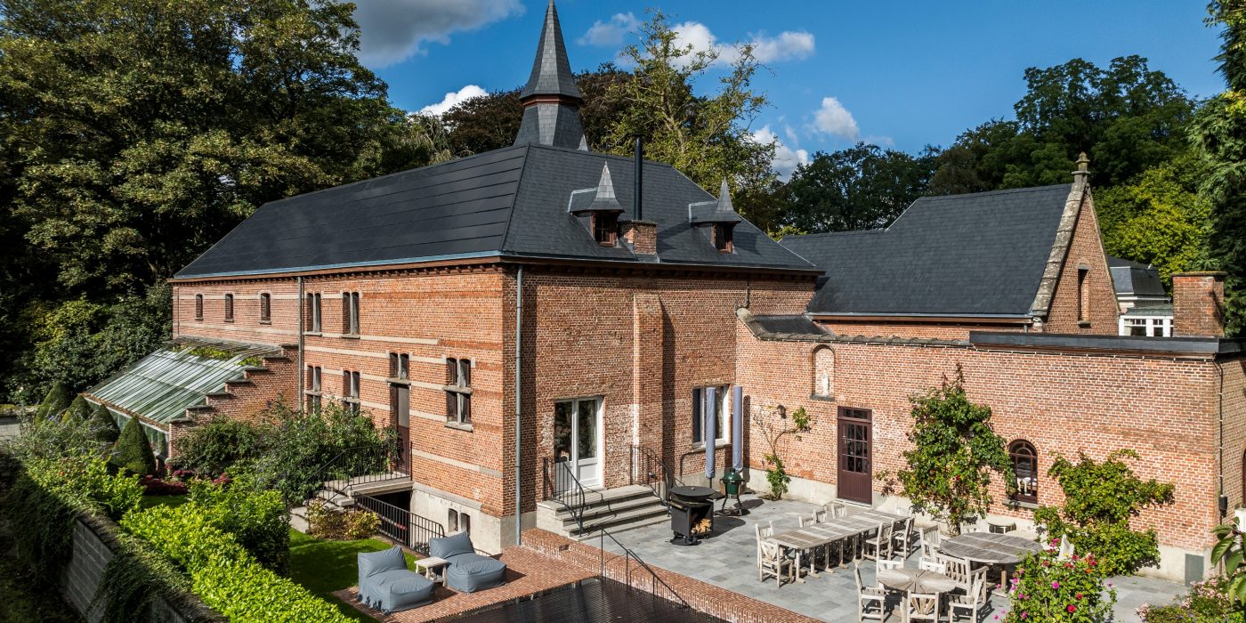 Reference photo renovation castle in Moorslede
