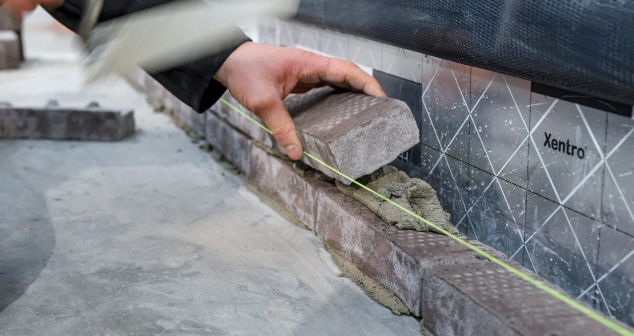 Bricks - Iluzo - tilt bricks