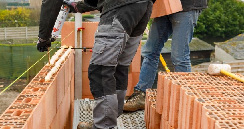 Aanbrengen van Porotherm Dryfix