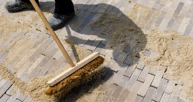 Kleiklinkers plaatsen van chappe