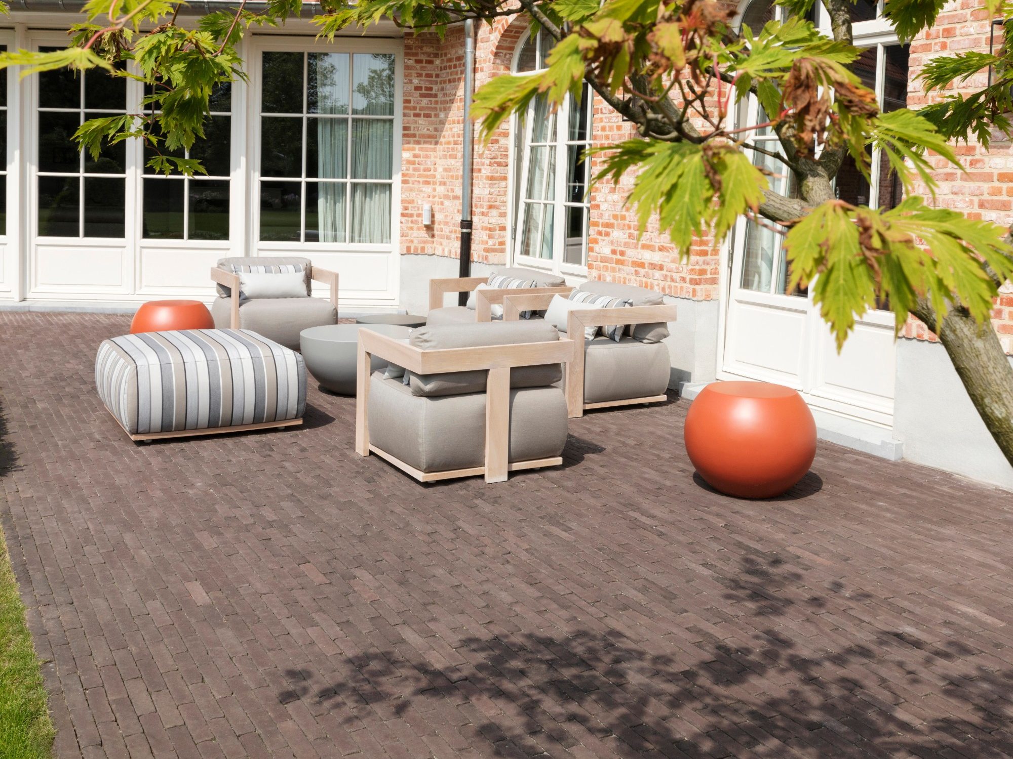 Reference photo private landscaping in Sint-Niklaas