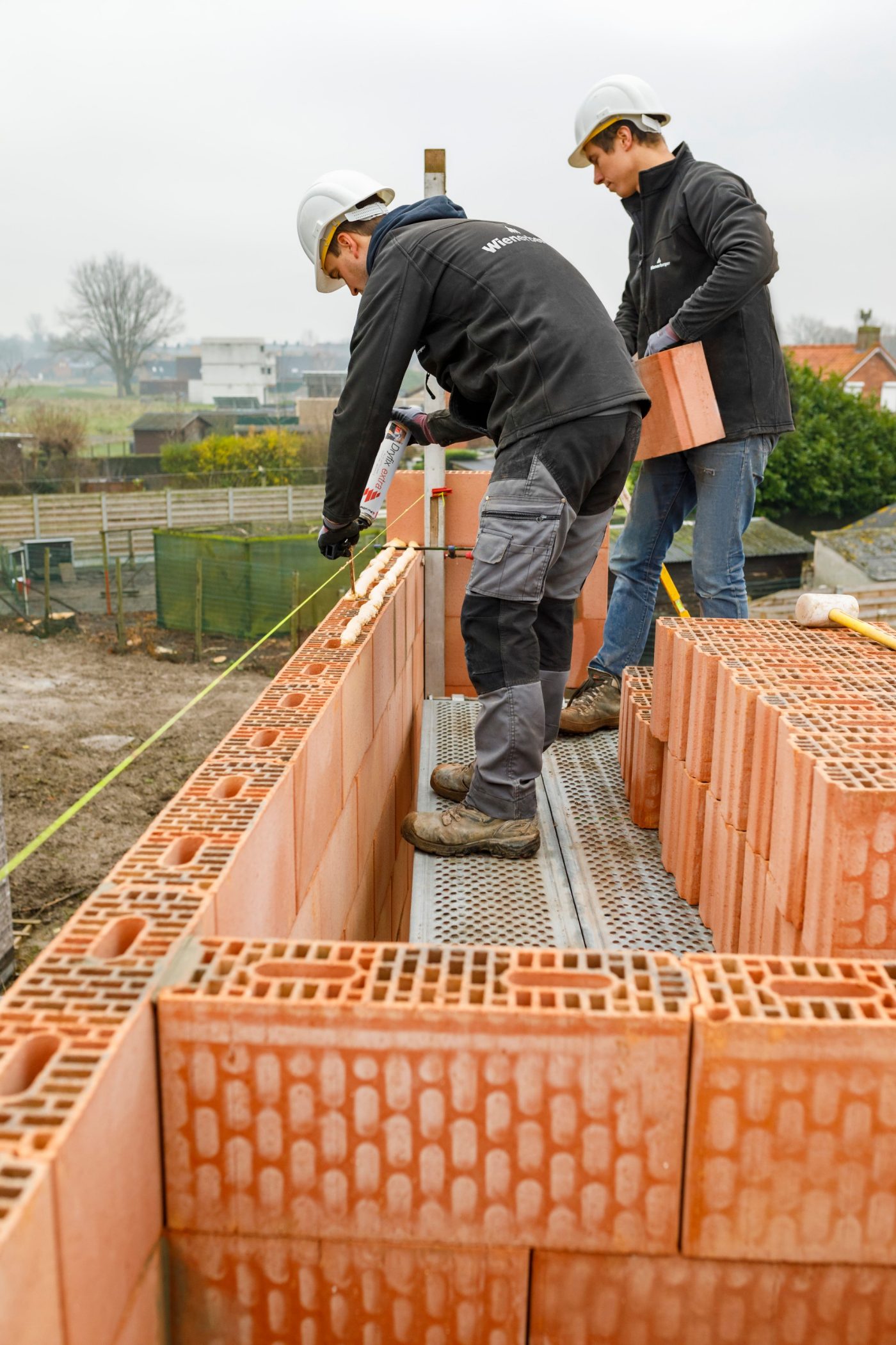 Installing PLS Newton with Dryfix on the yard