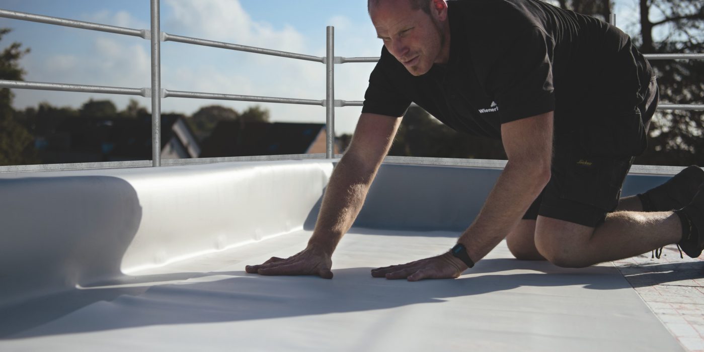 Installing Leadax Roov