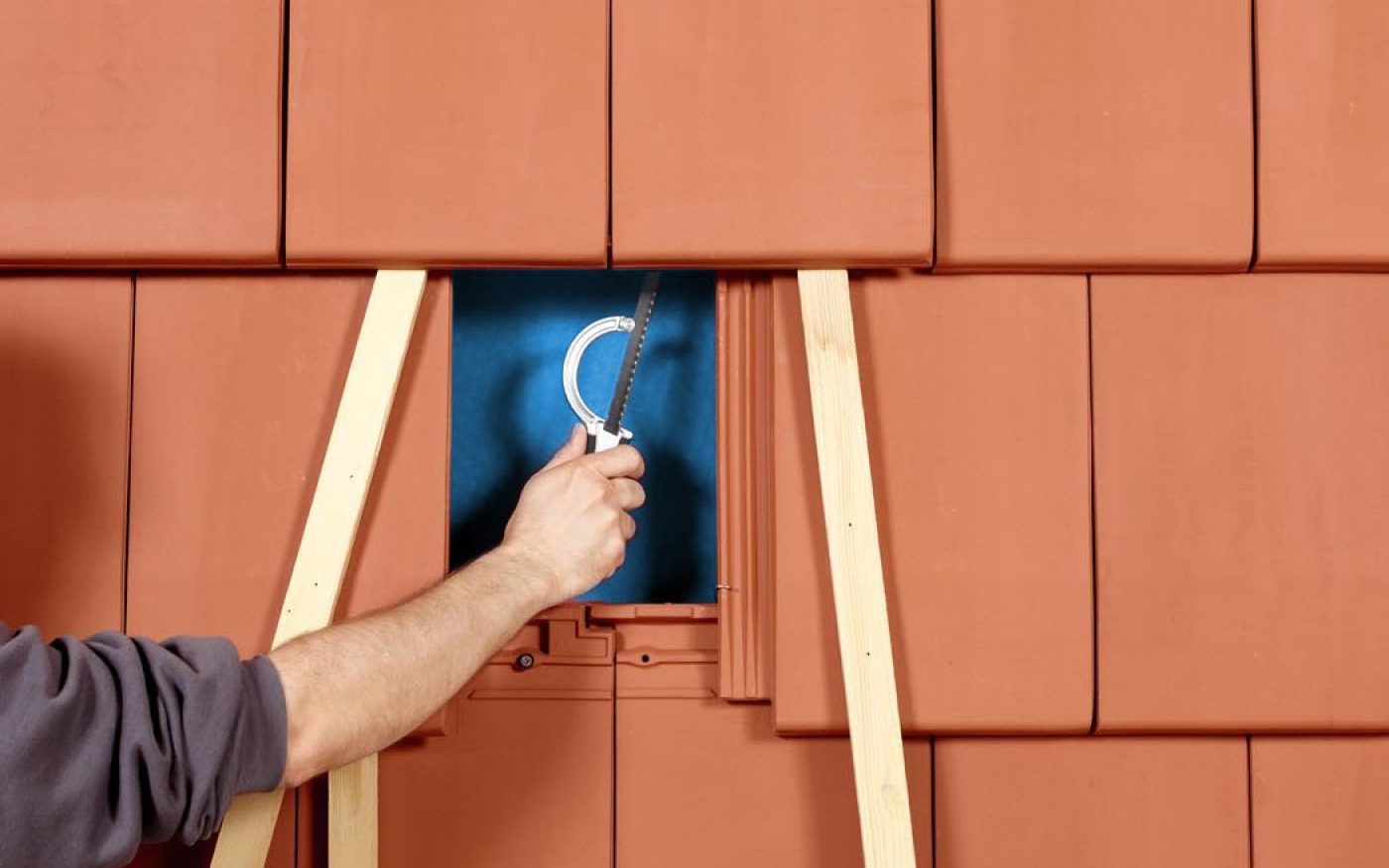 4. Eliminez les fixations (par ex. au moyen d’une scie à métaux).