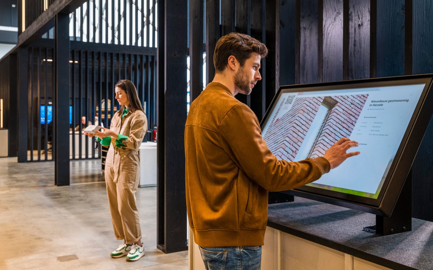 Renovated showroom Londerzeel