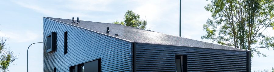 Lessenaarsdak in Marche En Famenne