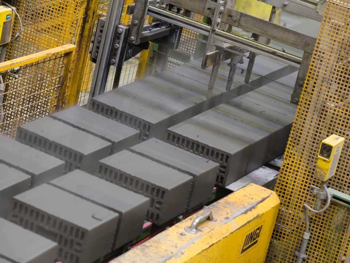 Photography of shaping clay blocks