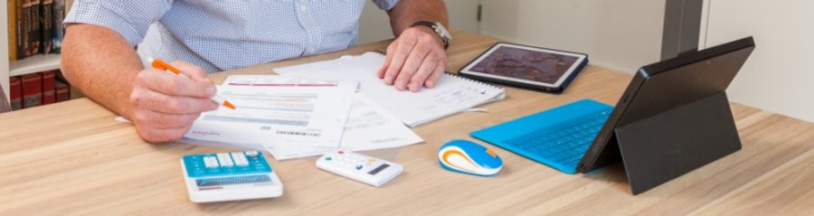 Resident of the Duurzame Wijk - Harry is working