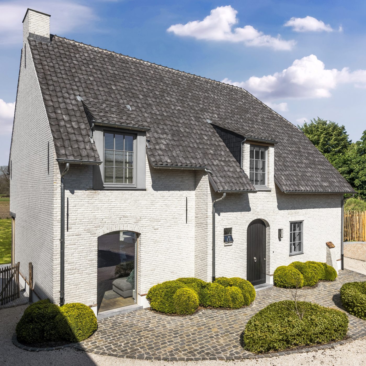 Reference photo new construction single family in Lede