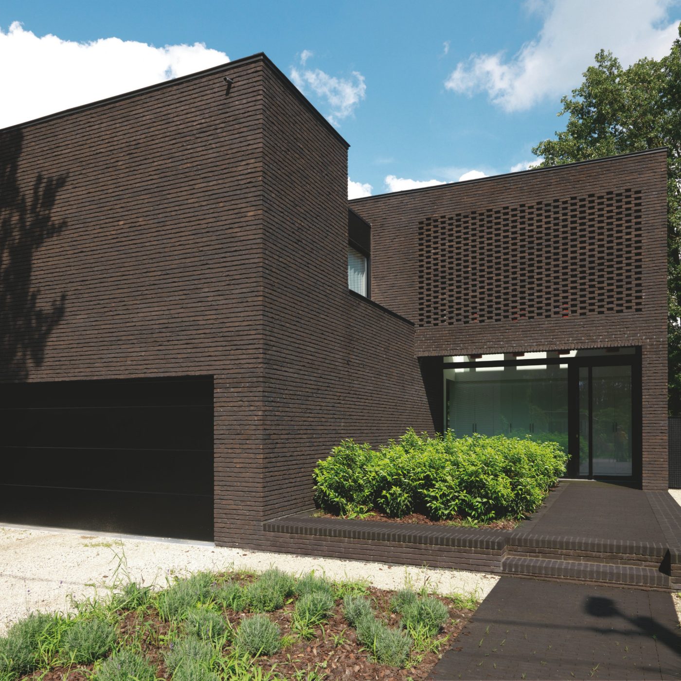 Reference photo private landscaping in Brecht