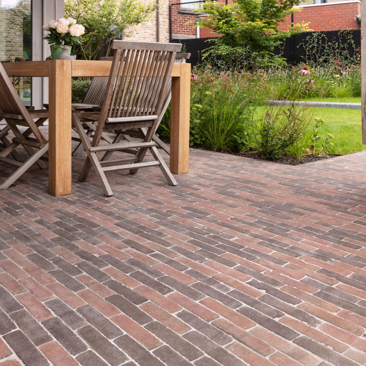 Reference photo private landscaping in Wielsbeke