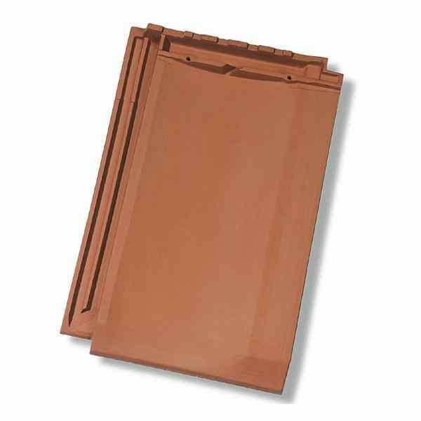 Single product shot of a Jura Nova Natuurrood roof tile