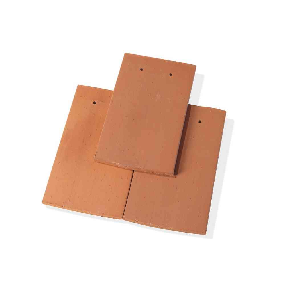 Single product shot of a Tegelpan Aleonard Pontigny Rouge Naturel roof tile