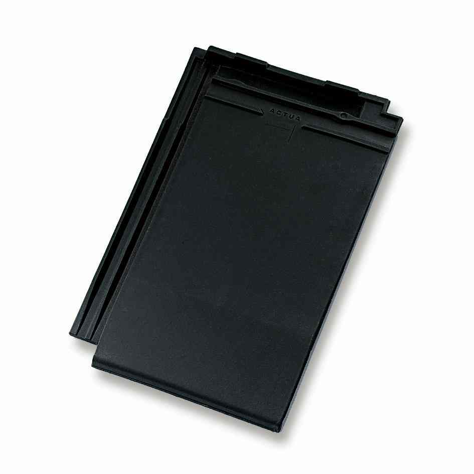 Single product shot of a Actua 10 LT Antraciet Mat roof tile